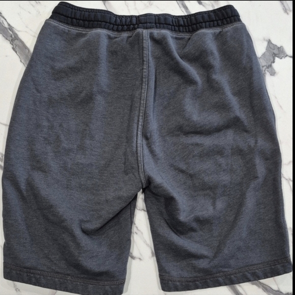 Old Navy 9" Fleece Sweat Shorts, Small Gray Athletic - Picture 2 of 5